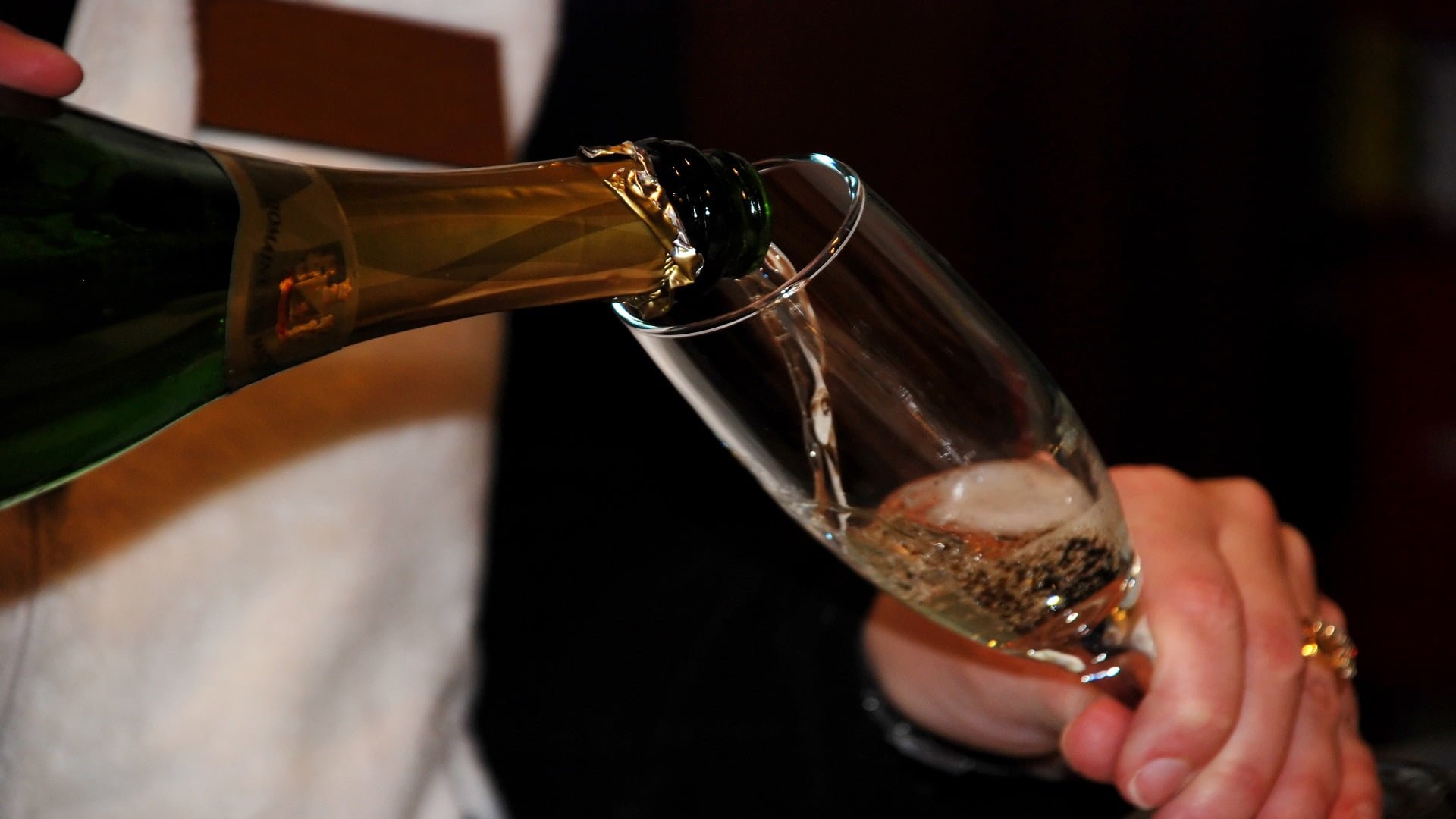 La coupe de Champagne-réception-cocktail-vin-d'honneur